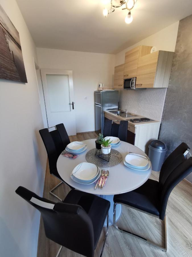 Apartment Leona Split Exteriör bild